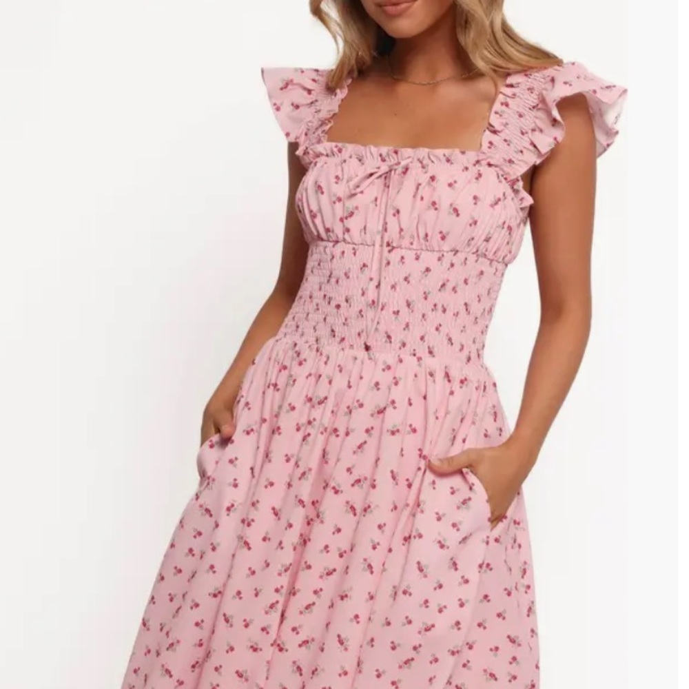 Nordstrom Brontë Smocked Maxi Dress - Picture 2 of 4